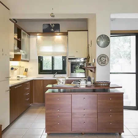 Σπίτι διακοπών Blue Crab, Beachfront House In Kalandra #feelslikehome *