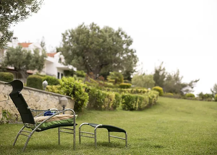 Casa vacanze Blue Crab, Beachfront House In Kalandra #feelslikehome